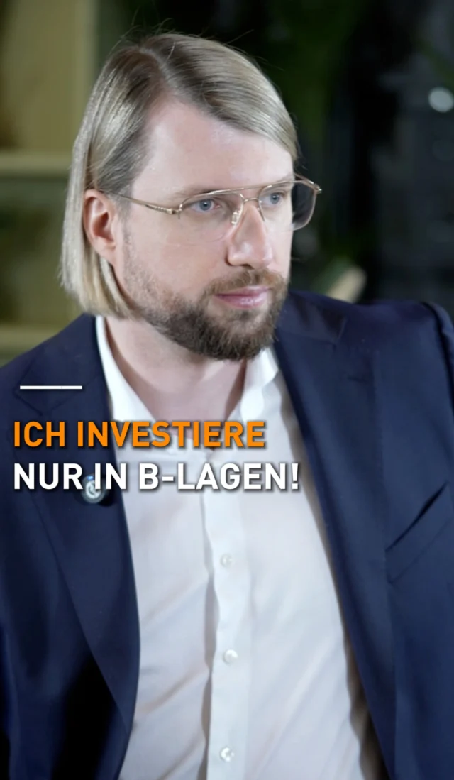 A-Lage oder B-Lage? Wo ich als Investor wirklich kaufe. 📍

Ehrliche Antwort: Ich geh eher in die B-Lage. Und das hat einen simplen Grund.

In A-Lagen musst du dich oft mit Möblierung, WG-Konzepten und allem möglichen Aufwand über Wasser halten, damit sich die Rechnung überhaupt trägt.

In einer sauberen Wohnung in guter B-Lage? Da finde ich ganz einfach einen Mieter – und hab den meistens auch noch langfristig drin. 🔑

Das Ergebnis: planbarer Vermögenszuwachs. Kein ständiges Rumbasteln am Konzept, sondern eine Immobilie, die einfach läuft.

Und das Beste kommt später: Wenn sich so eine Lage über die Jahre gut entwickelt, kann ich immer noch draufsatteln – Möblierung, Airbnb, was auch immer die Rendite dann zusätzlich hebt. Die Option hab ich mir offengehalten, ohne sie von Anfang an gebraucht zu haben.

Solide starten. Später optimieren. Das ist mein Weg. 💪

Du willst wissen, welche Lagen sich gerade lohnen? Schreib „LAGE" in die Kommentare oder sichere dir dein kostenloses Erstgespräch über den Link in der Bio. 👇

#immobilien #kapitalanlage #immobilieninvestment #vermögensaufbau #betongold #blage #mietrendite #finanzielleFreiheit #immobilien2026